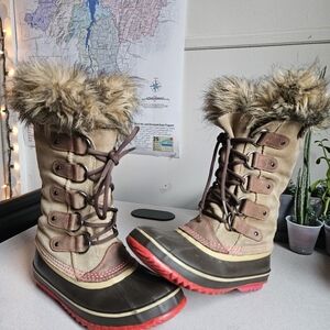 Sorel Joan of Arctic Winter Boots, Sz7.5. Tan And Brown With Pink Accents.